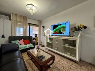 Piso en venta en Carolinas Altas en Alicante