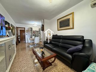 Piso en venta en Carolinas Altas en Alicante