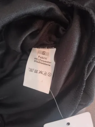 Vestido negro con brillos