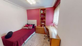 Piso en venta en Campoamor en Alicante