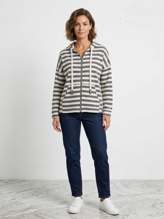 Sudadera con cremallera y rayas