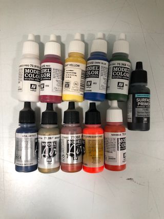 Pack 11 botes pintura Vallejo