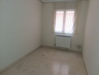 Piso en alquiler en Valdepeñas