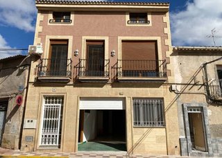 Casa adosada en venta en Sax