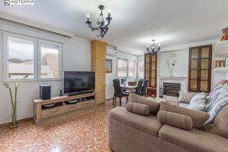 Casa adosada en venta en Ogíjares