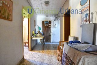 Chalet en venta en Peña de las Águilas en Elche