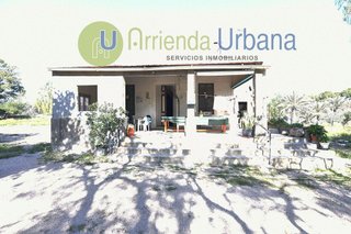 Chalet en venta en Peña de las Águilas en Elche