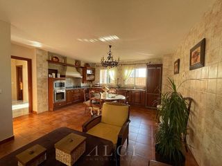 Chalet en venta en Norte - Barrio del Pilar - El Reñidero en Vélez-Málaga