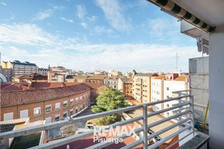 Ático en venta en Centro en Valladolid