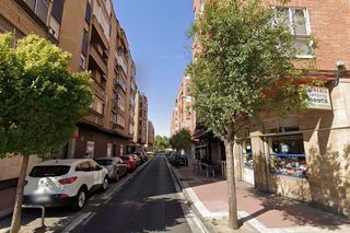 Piso en venta en Delicias en Valladolid