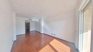 Piso en venta en Teatinos en Málaga