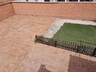 Casa pareada en alquiler en Umbrete