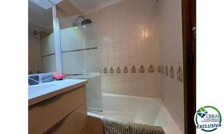 Piso en venta en Empuriabrava en Castelló d´Empúries