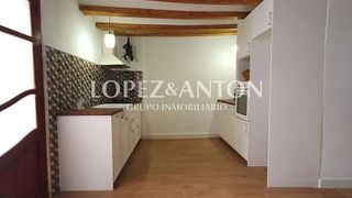 Casa adosada en venta en Núcleo Urbano en Pobla de Vallbona (la)