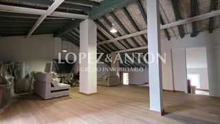 Casa adosada en venta en Núcleo Urbano en Pobla de Vallbona (la)