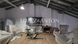 Casa adosada en venta en Núcleo Urbano en Pobla de Vallbona (la)