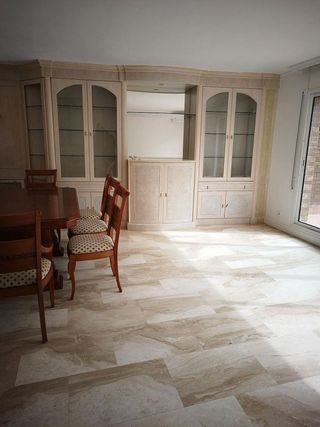 Casa adosada en alquiler en Montigalà -Sant Crist en Badalona