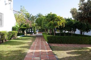 Casa adosada en venta en Las Cancelas - Valdeolletas en Marbella