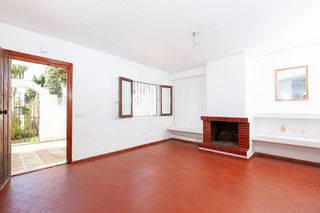 Casa adosada en venta en Las Cancelas - Valdeolletas en Marbella