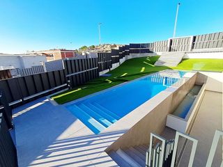 Chalet en venta en La Alcayna en Molina de Segura