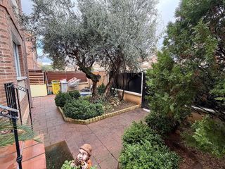 Casa pareada en venta en Villanueva de la Torre