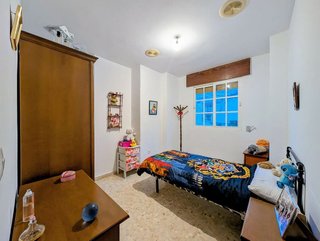 Casa adosada en venta en Loja