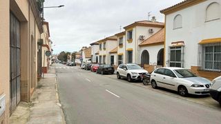 Casa adosada en venta en La Banda - Campo de Fútbol en Chiclana de la Frontera