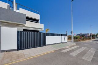 Chalet en venta en Zona Pueblo en Pilar de la Horadada