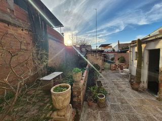 Chalet en venta en Ca n'Oriach en Sabadell