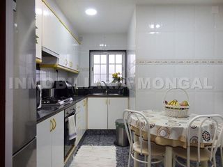 Ático en venta en Sanfeliu en Hospitalet de Llobregat, L´