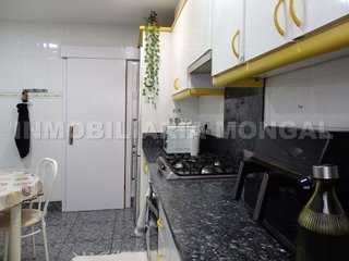 Ático en venta en Sanfeliu en Hospitalet de Llobregat, L´