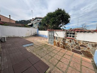 Chalet en venta en Sant Fost de Campsentelles