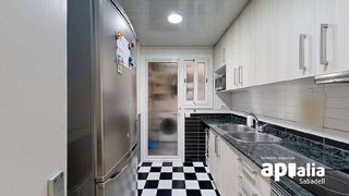 Piso en venta en Centre - Eixample – Can Llobet – Can Serra en Barbera del Vallès