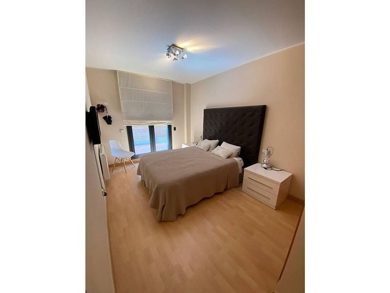 2-bedroom flat for sale in El Tarter, Canillo · 25 of 60