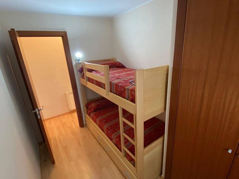 2-bedroom flat for sale in El Tarter, Canillo · 28 of 60