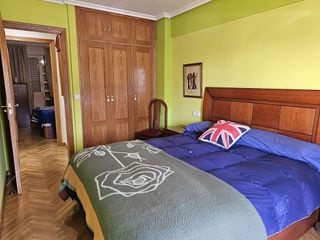 Piso en venta en Flores de Sil - La Placa en Ponferrada