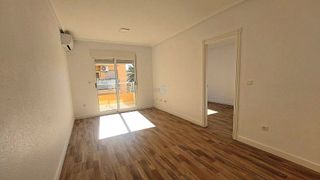 Piso en venta en San Miguel de Salinas