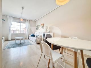 Piso en venta en Simancas en Madrid