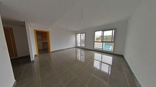 Piso en venta en Altozano - Conde Lumiares en Alicante