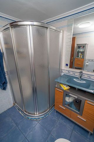 Piso en venta en Linares