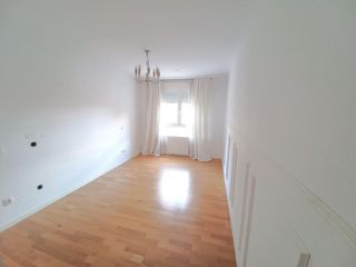 Piso en venta en Portillejo - Valdegastea en Logroño