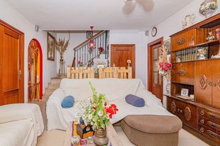 Casa adosada en venta en Alhendín