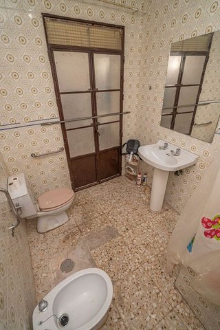Casa adosada en venta en Linares