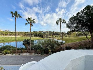 Casa adosada en venta en Torrequebrada en Benalmádena