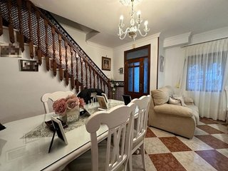 Chalet en venta en Ubrique