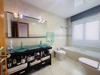 Casa adosada en venta en Canyet - Bonavista en Badalona