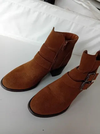 Botines ante marrón Talla 38