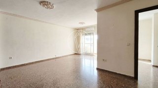 Piso en venta en L'Eixereta en Burjassot