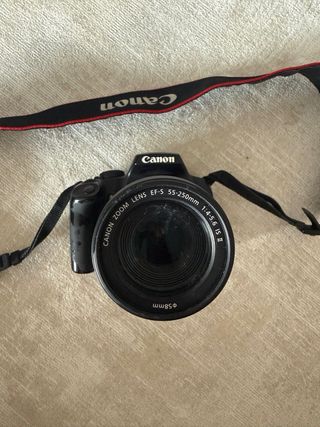 Cámara Reflex Canon Negra