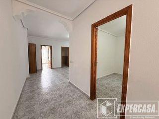 Piso en venta en Riba-roja de Túria